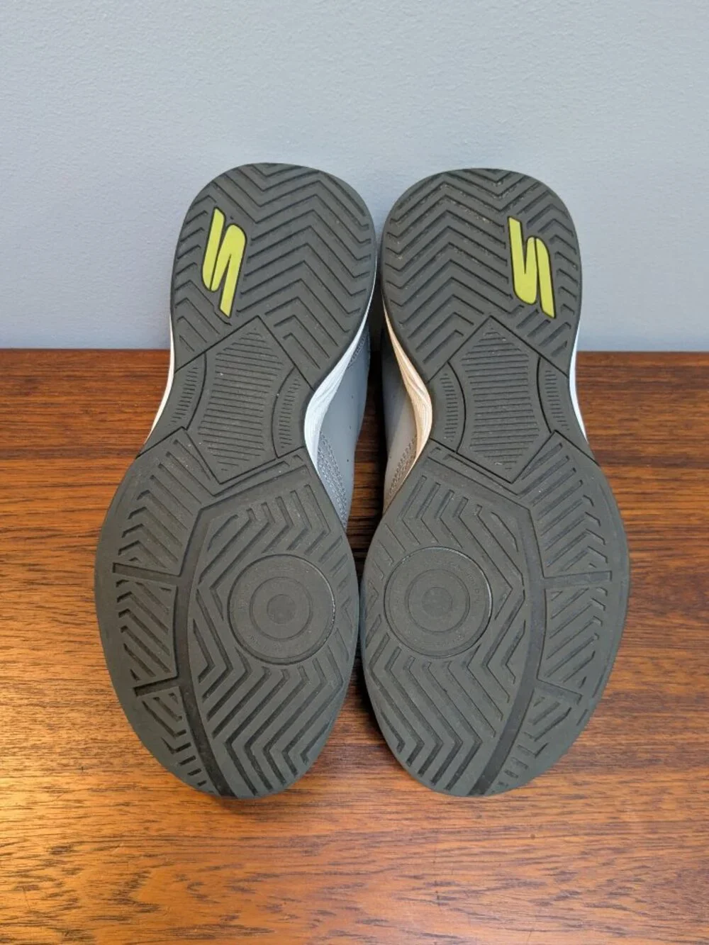 🎾 Skechers Viper Court Smash Pickleball Shoes - Gray/Lime (8.5 X-Wide) - Picture 7 of 8